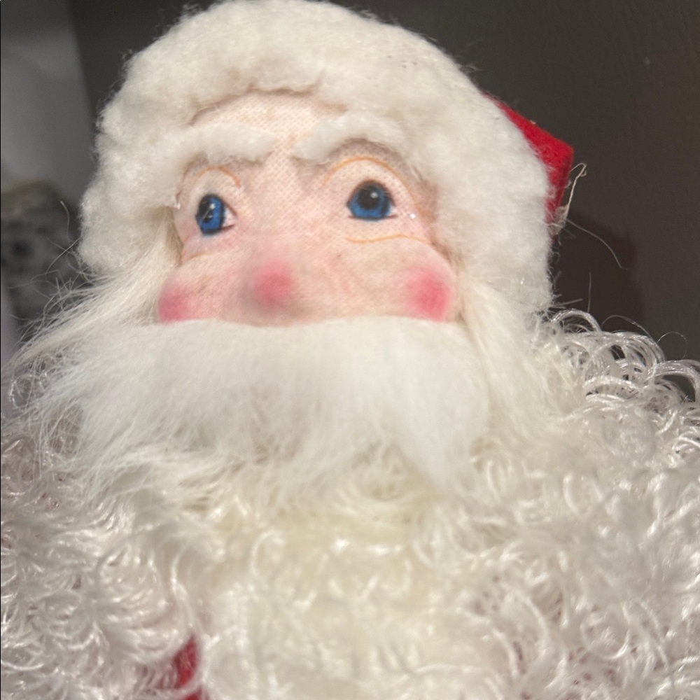 Vintage santa plush collectible from the late 80’s